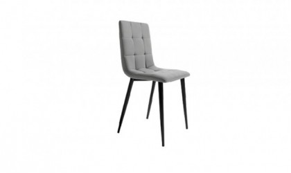 Pack de 4 sillas de comedor en estilo cantoné en cuatro acabados en Mallorca.
