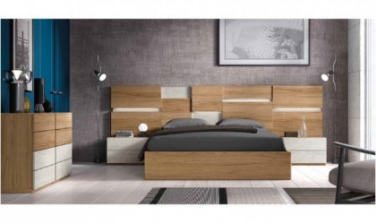 Dormitorio completo compuesto de cabecero, canapé, dos mesita y cómoda en madera con acabados en blanco mármol