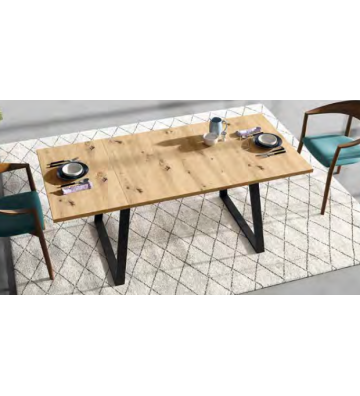 Mesa de comedor extensible en madera natural con patas metálicas